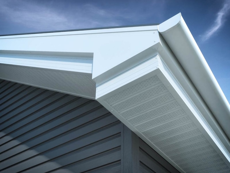 Installation de fascia et flashing pour toiture à Shawinigan